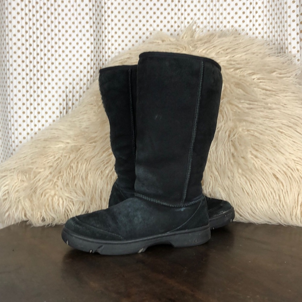 Ugg Black Suede Winter Boots, size 8